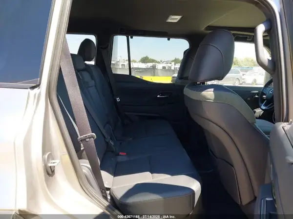 JTJTBCDX2R5016438 2024 LEXUS GX - Image 8