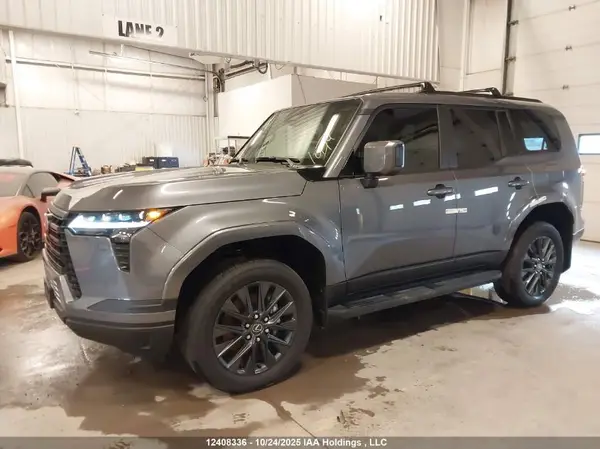 JTJTBCDX2S5048909 2025 LEXUS GX - Image 2
