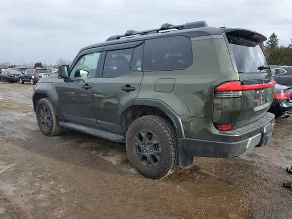 JTJTBCDX3R5013905 2024 LEXUS GX - Image 2