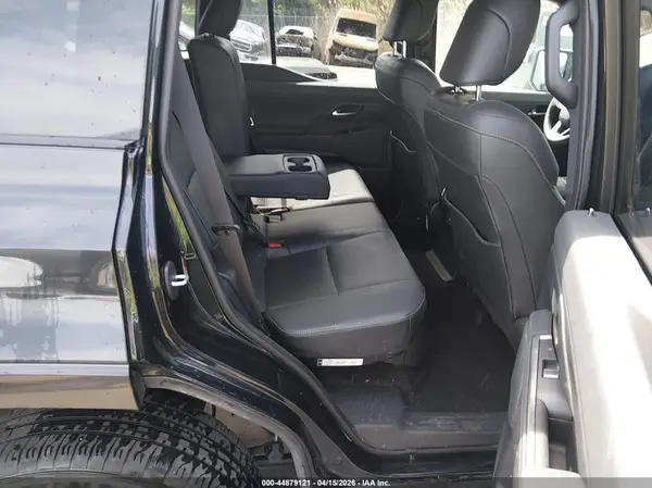 JTJTBCDX3R5019090 2024 LEXUS GX - Image 8