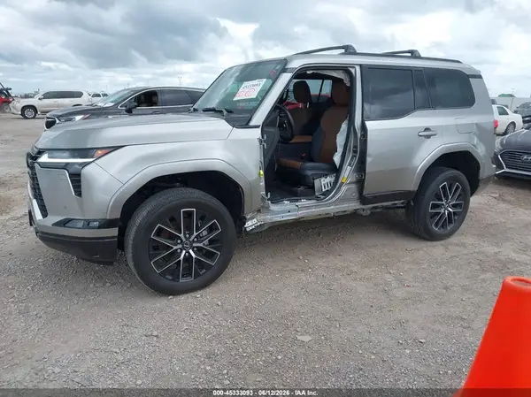 JTJTBCDX3R5020580 2024 LEXUS GX - Image 2