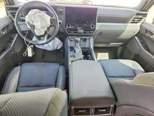 JTJTBCDX3R5021809 2024 LEXUS GX - Image 8