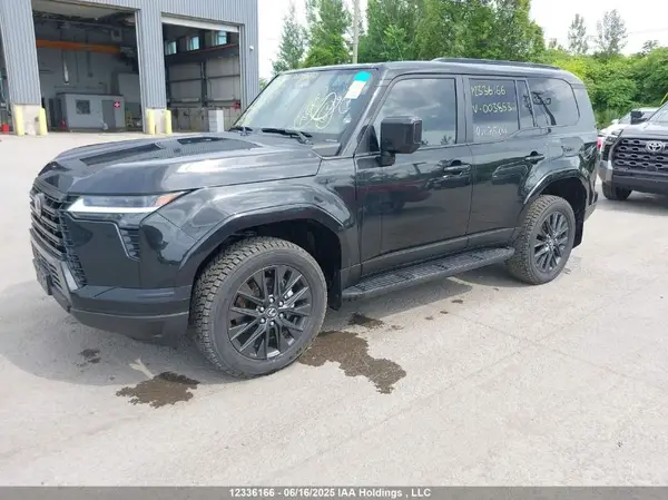JTJTBCDX4R5003853 2024 LEXUS GX - Image 2