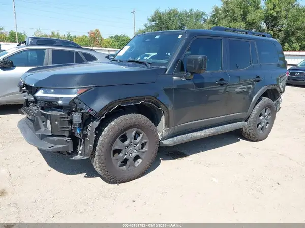 JTJTBCDX4R5024346 2024 LEXUS GX - Image 2