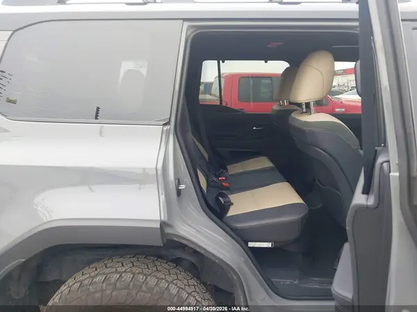 JTJTBCDX5S5066210 2025 LEXUS GX - Image 8