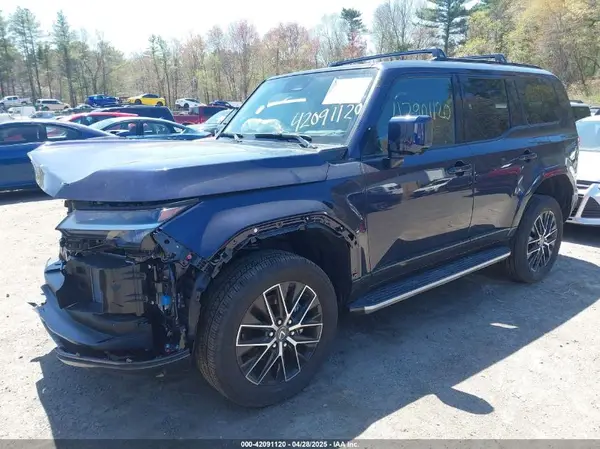 JTJTBCDX6R5027684 2024 LEXUS GX - Image 2