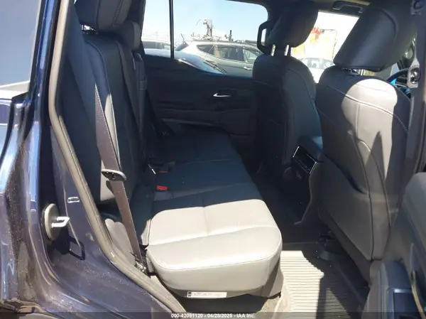 JTJTBCDX6R5027684 2024 LEXUS GX - Image 8