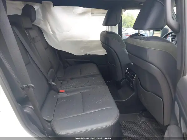 JTJTBCDX6R5032044 2024 LEXUS GX - Image 8