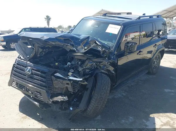 JTJTBCDX6R5032657 2024 LEXUS GX - Image 2
