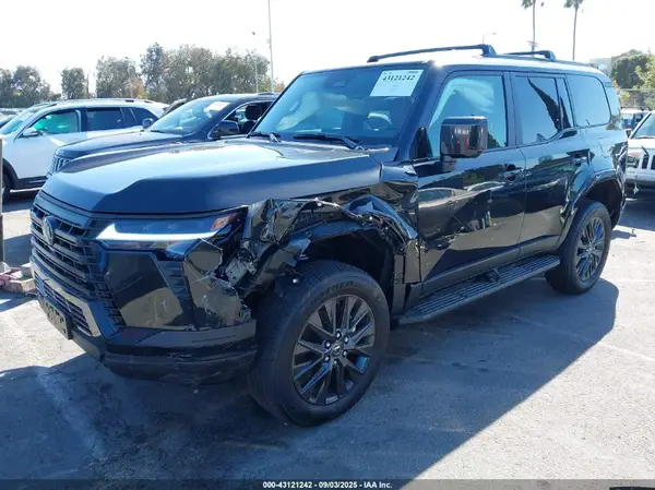 JTJTBCDX6S5054986 2025 LEXUS GX - Image 2