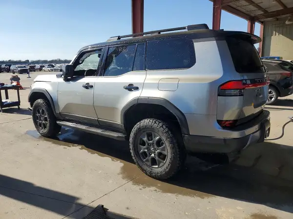 JTJTBCDX6S5055426 2025 LEXUS GX - Image 2
