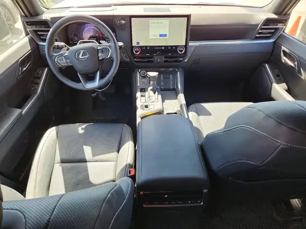 JTJTBCDX6T5073801 2026 LEXUS GX - Image 8
