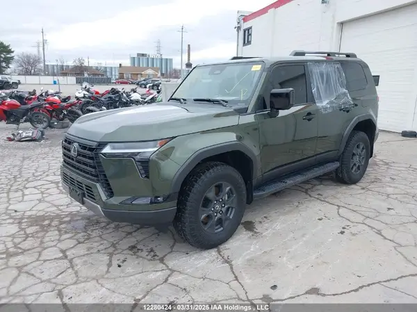 JTJTBCDX7R5019111 2024 LEXUS GX - Image 2