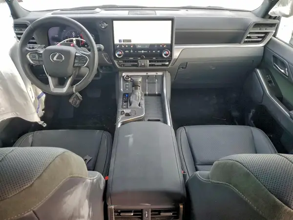 JTJTBCDX7S5046069 2025 LEXUS GX - Image 8