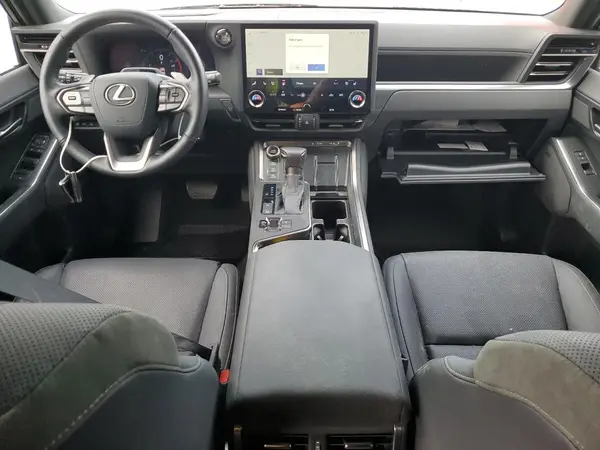 JTJTBCDX8R5004245 2024 LEXUS GX - Image 8