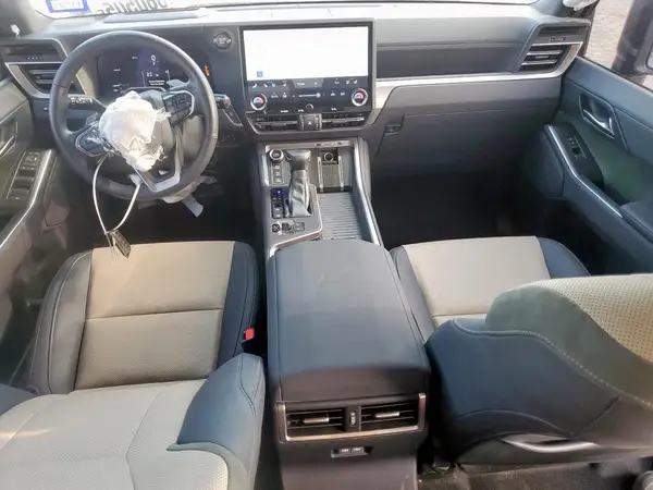 JTJTBCDX8R5010661 2024 LEXUS GX - Image 8