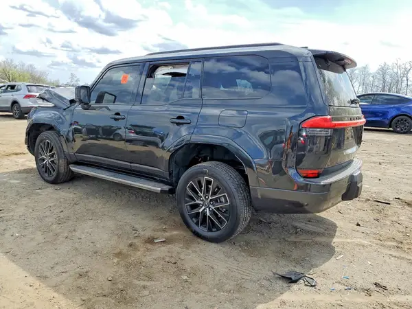 JTJTBCDX8R5017299 2024 LEXUS GX - Image 2