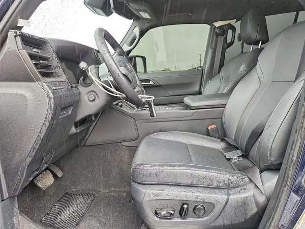 2024 LEXUS GX auction photo 7
