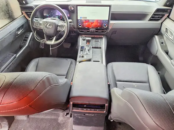 JTJTBCDX8R5031011 2024 LEXUS GX - Image 8