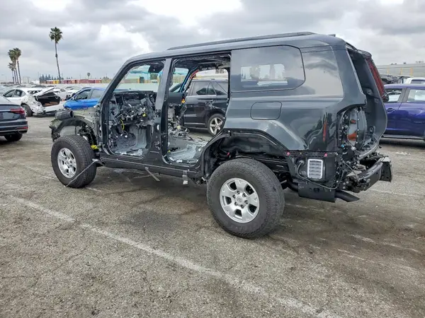 JTJTBCDX8T5074948 2026 LEXUS GX - Image 2