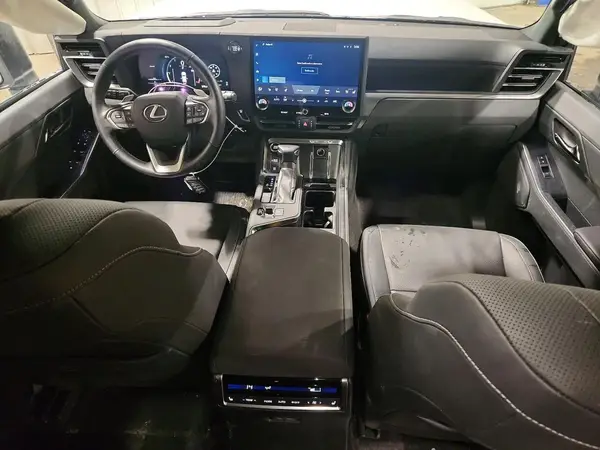 JTJTBCDX9R5026805 2024 LEXUS GX - Image 8