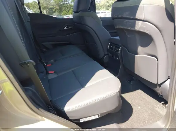 JTJTBCDX9S5048891 2025 LEXUS GX - Image 8