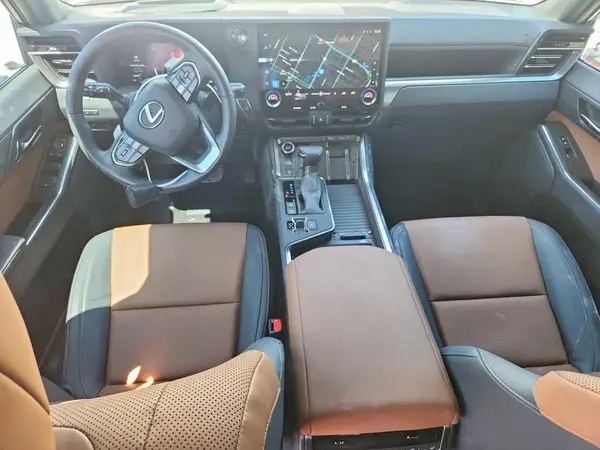 JTJTBCDX9S5068705 2025 LEXUS GX - Image 8