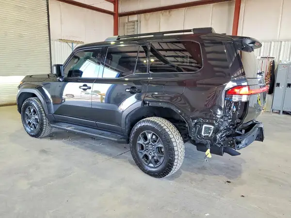 JTJTBCDXXR5019085 2024 LEXUS GX - Image 2