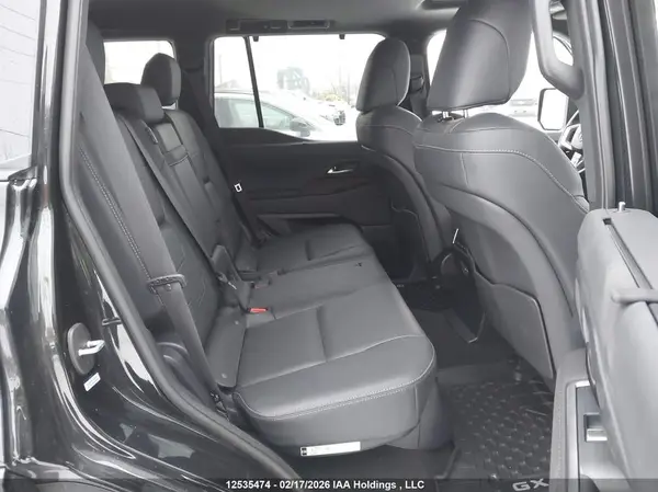 JTJVBCDX0R5019041 2024 LEXUS GX - Image 8