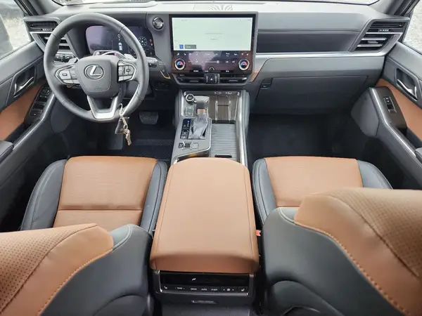 JTJVBCDX0S5052854 2025 LEXUS GX - Image 8