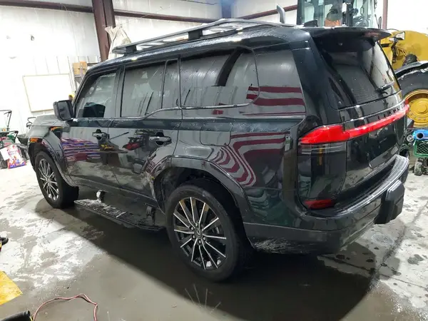 JTJVBCDX1R5005388 2024 LEXUS GX - Image 2
