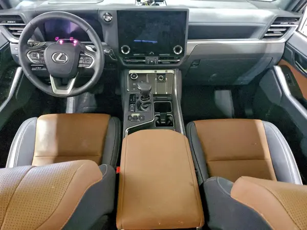 JTJVBCDX1S5040146 2025 LEXUS GX - Image 8