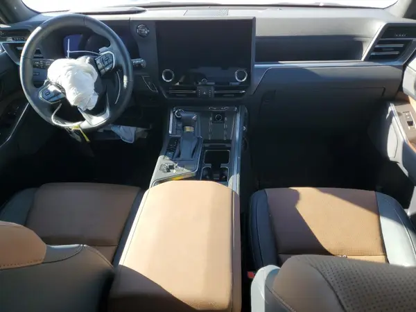JTJVBCDX2R5011085 2024 LEXUS GX - Image 8