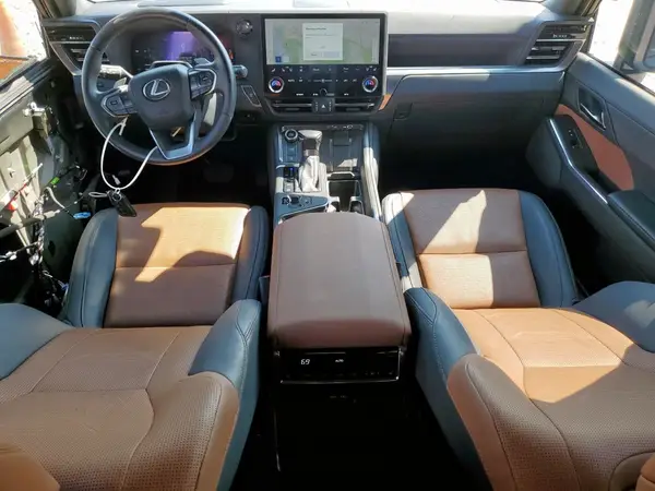JTJVBCDX2R5022927 2024 LEXUS GX - Image 8