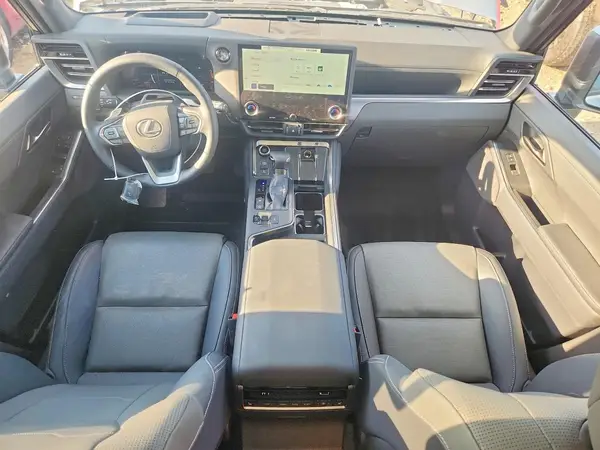 JTJVBCDX2S5051821 2025 LEXUS GX - Image 8