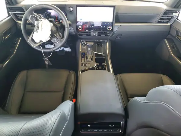 JTJVBCDX2S5064603 2025 LEXUS GX - Image 8