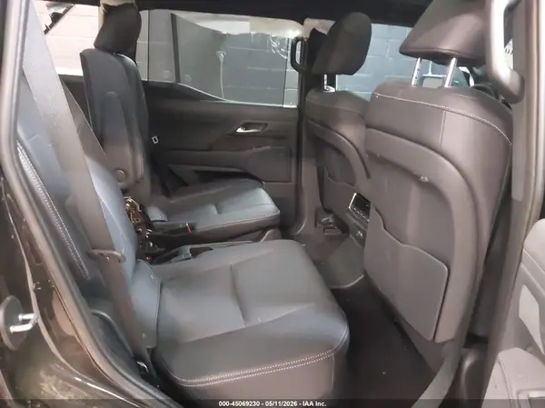 JTJVBCDX2T5081869 2026 LEXUS GX - Image 8