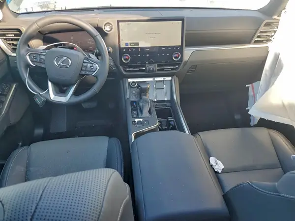 JTJVBCDX3S5056400 2025 LEXUS GX - Image 8