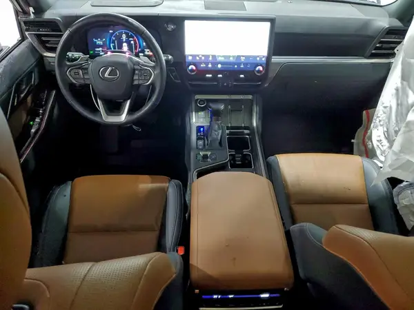 JTJVBCDX4R5005868 2024 LEXUS GX - Image 8