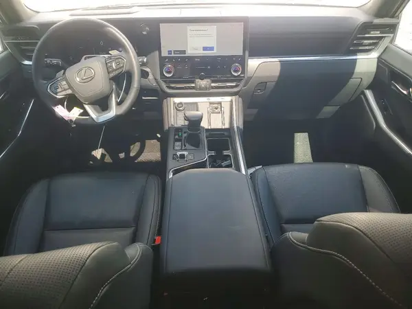 JTJVBCDX4R5012870 2024 LEXUS GX - Image 8
