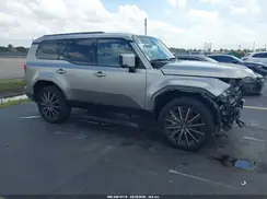 JTJVBCDX4R5018748 2024 LEXUS GX