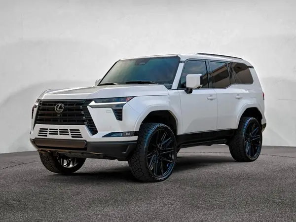 JTJVBCDX4R5019186 2024 LEXUS GX - Image 2
