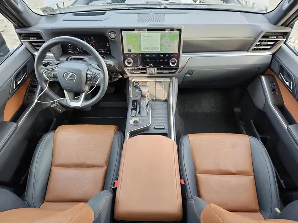 JTJVBCDX4R5027210 2024 LEXUS GX - Image 8