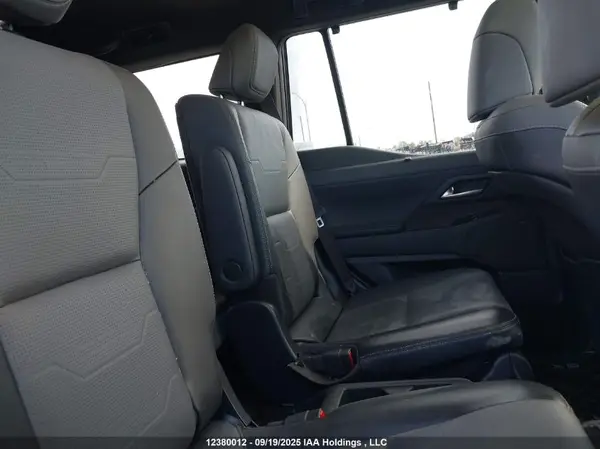 JTJVBCDX5R5000209 2024 LEXUS GX - Image 8