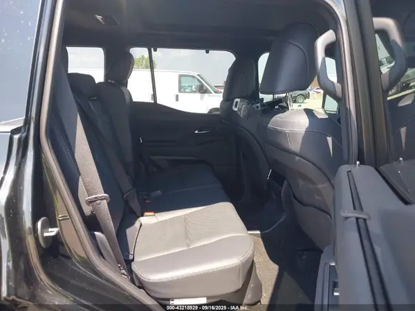 JTJVBCDX5S5049402 2025 LEXUS GX - Image 8