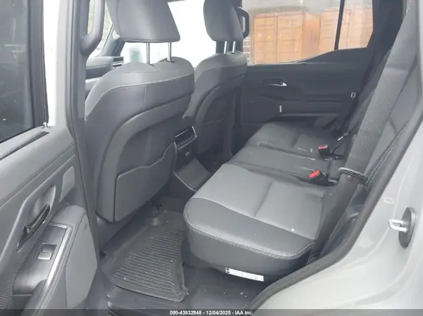 JTJVBCDX5S5055720 2025 LEXUS GX - Image 8