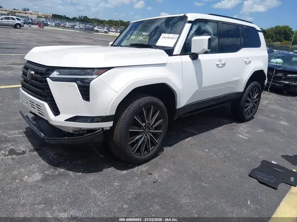 JTJVBCDX5T5084894 2026 LEXUS GX - Image 2