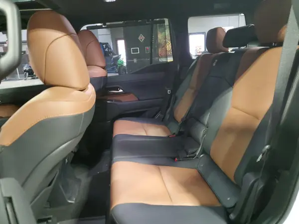 JTJVBCDX6R5022512 2024 LEXUS GX - Image 8