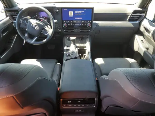 JTJVBCDX7R5002799 2024 LEXUS GX - Image 8