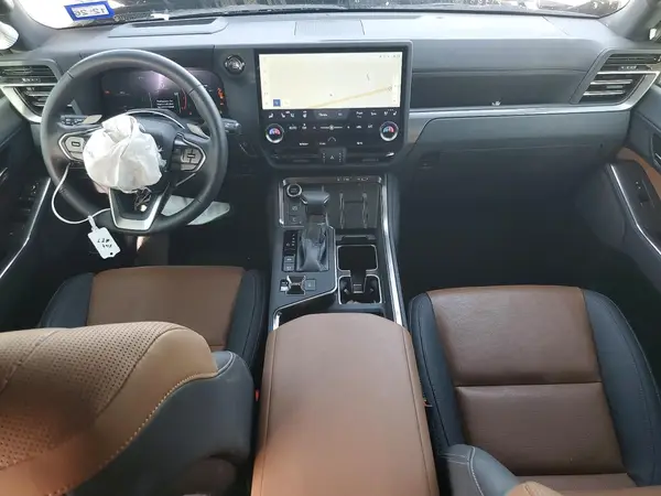 JTJVBCDX7R5031381 2024 LEXUS GX - Image 8